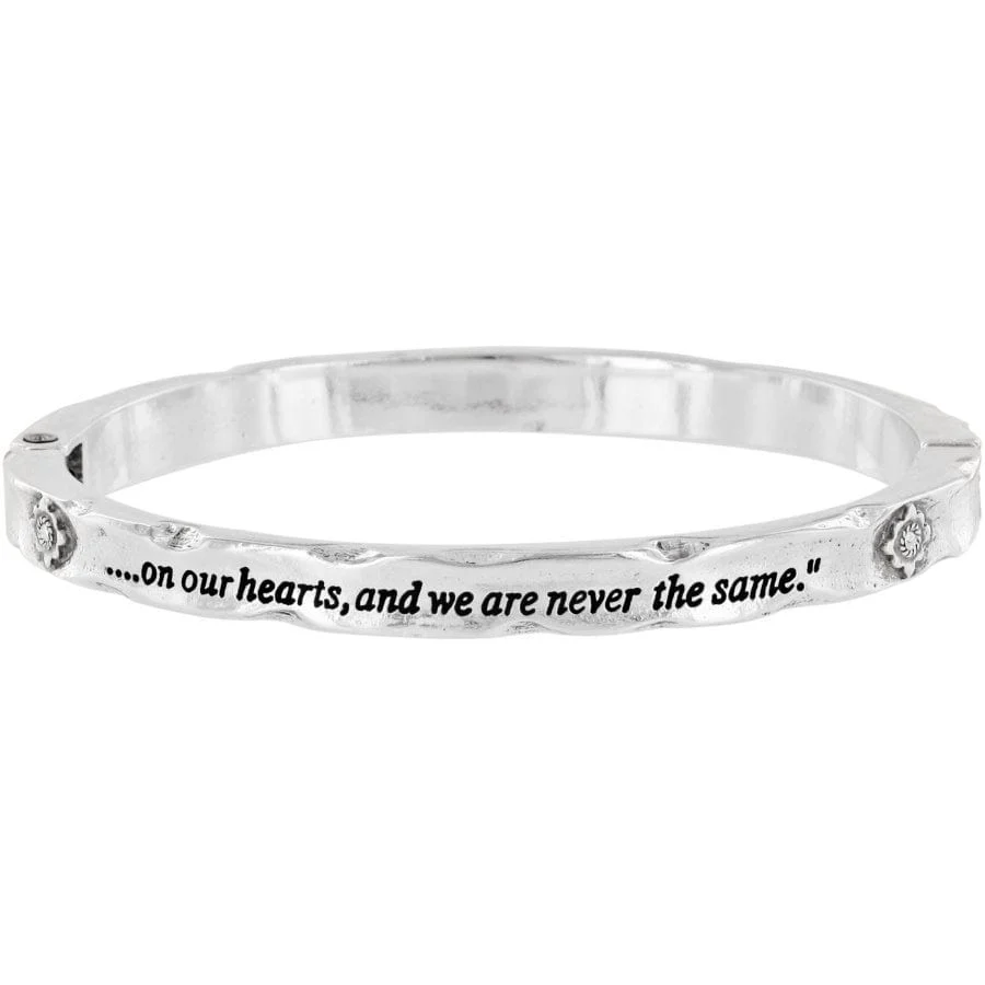 Footprints Hinged Bangle - Image 2